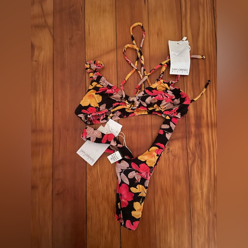 San Lorenzo Bikini!